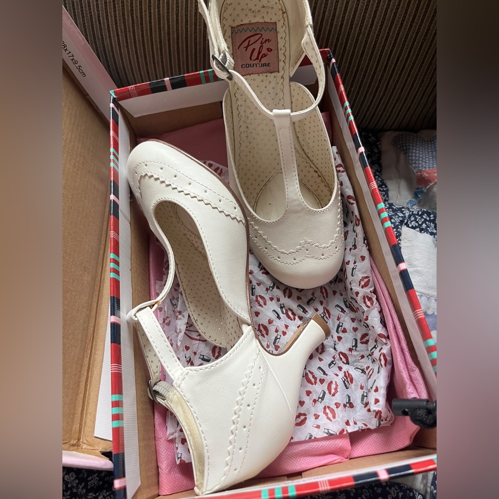 Pinup Couture White T-Strap Heels